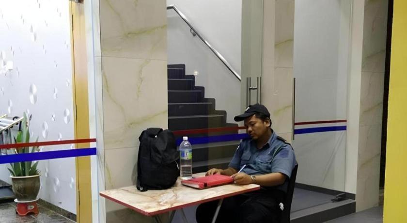Id Hotel Yayasan Segamat Εξωτερικό φωτογραφία